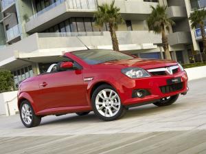 Holden Tigra 2005 года